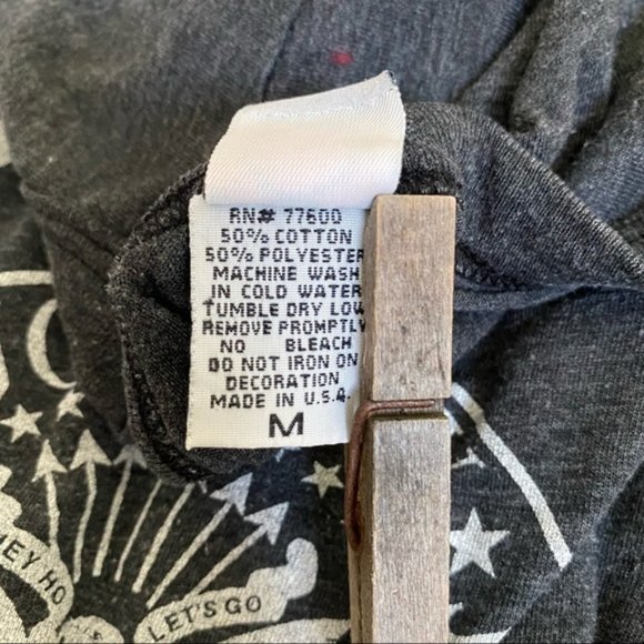 RAMONES Essential T-Shirt Urban Renewal (size S) - Picture 7 of 8